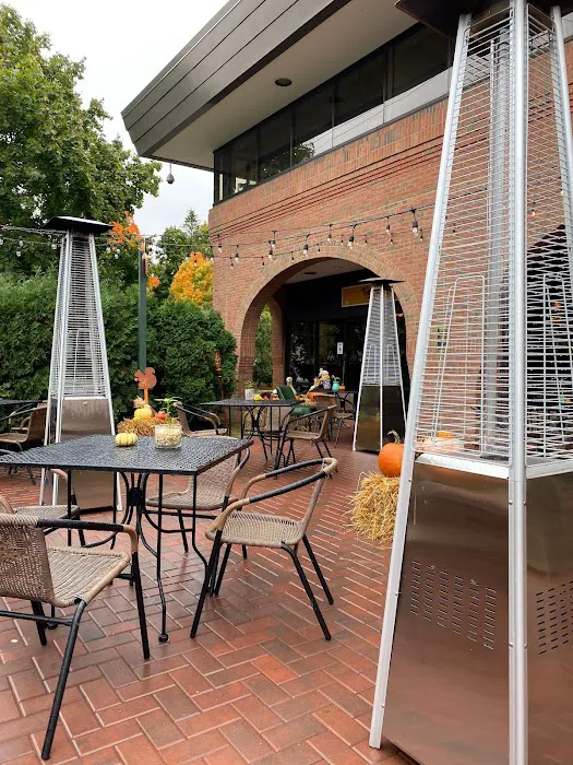 The Gramercy Picture 3