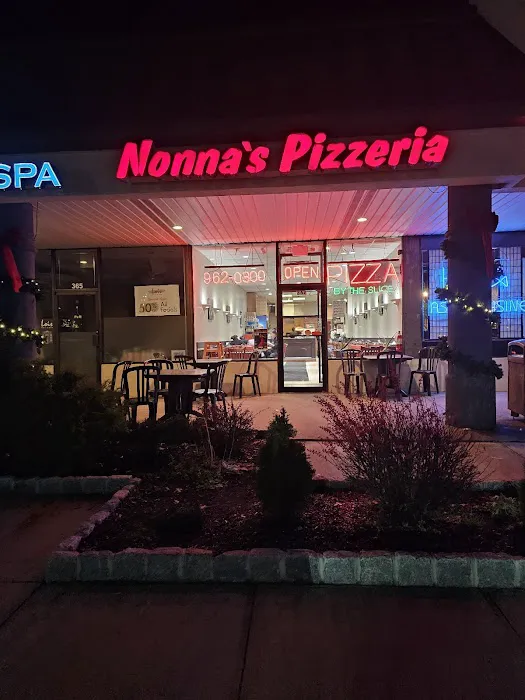Nonna's Pizzeria Picture 5