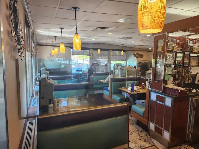 Yorktown Coach Picture 9