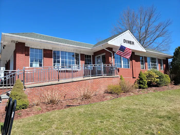 Yorktown Coach Picture 8