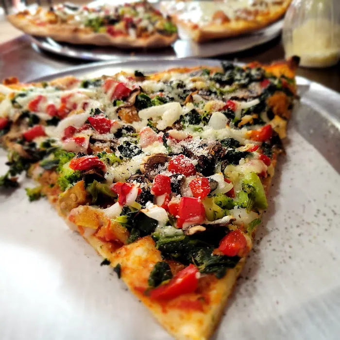 El Macho Pizzeria & Pasta Picture 6