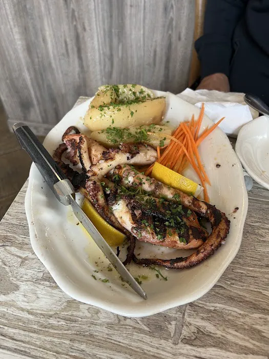 Pappous Greek Kitchen Picture 1