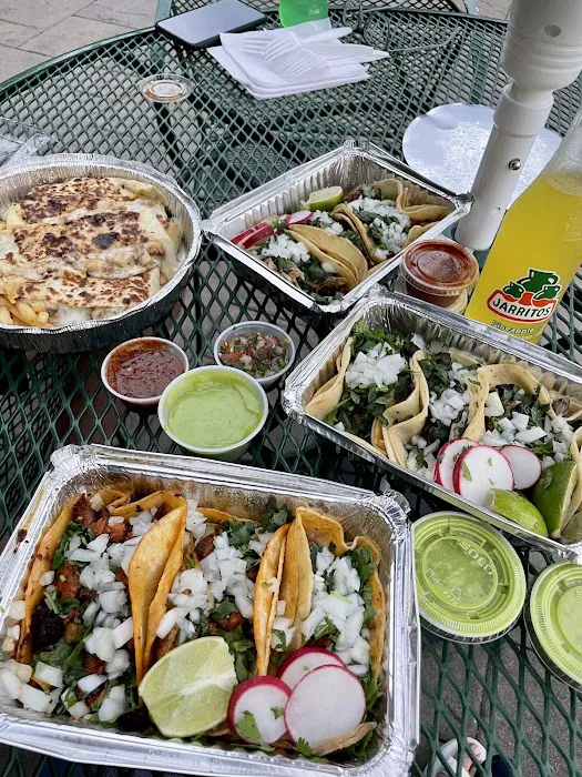 Nolvi's Taco Loco Picture 8