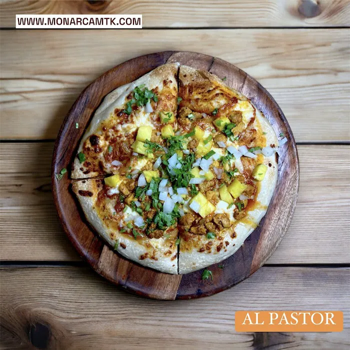 Monarca Restaurant & Bar Picture 5