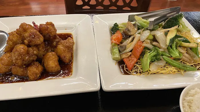 Asiana Cafe Picture 3