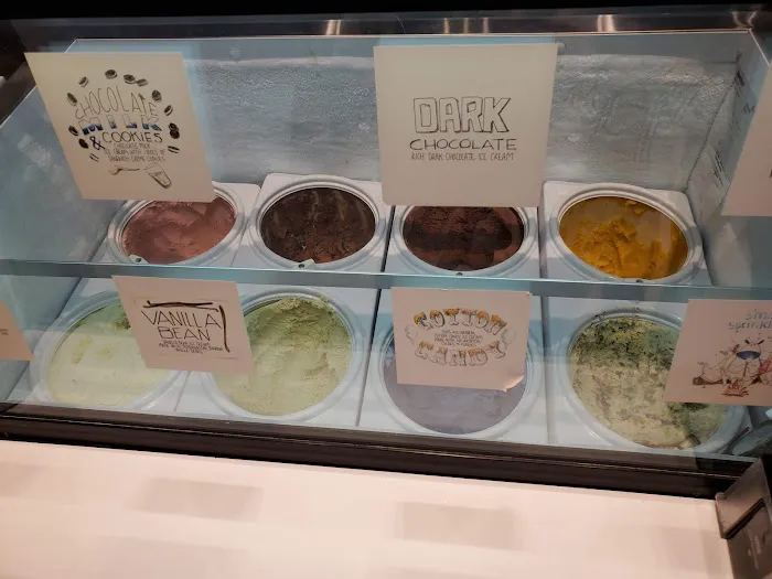 CAMP, Canteen Picture 2