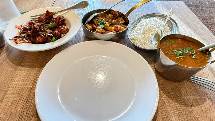 Dhabewala Indian Shack Picture 5