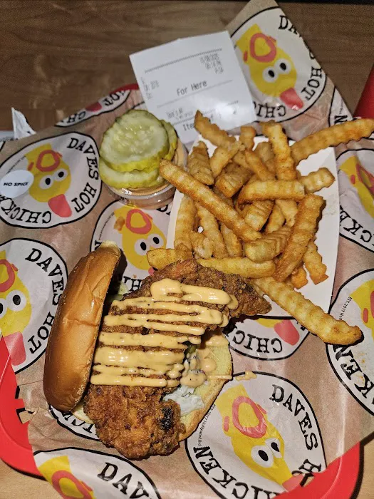 Dave's Hot Chicken Picture 1