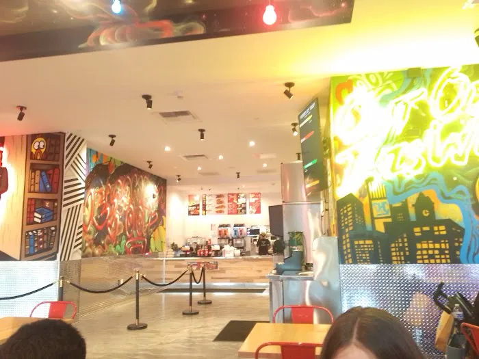 Daves Hot Chicken Picture 2