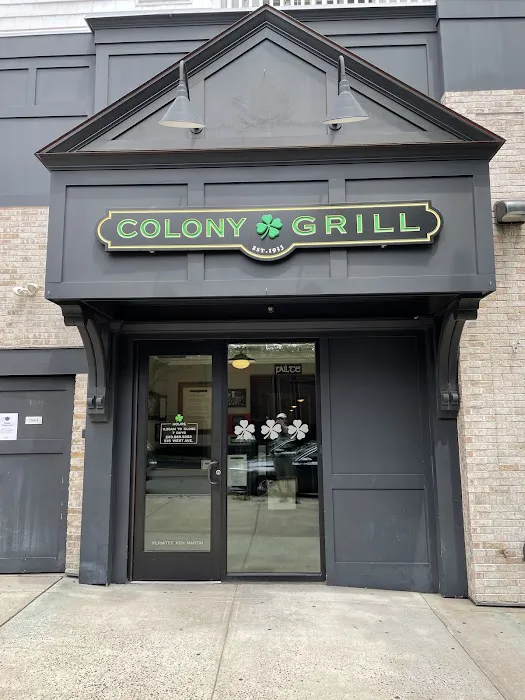 Colony Grill Picture 5