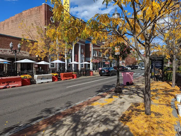 The Brickhouse Bar and Grill Picture 10