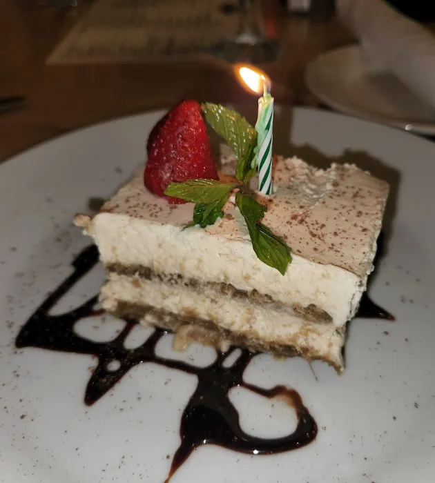 Tutti Pazzi Picture 6