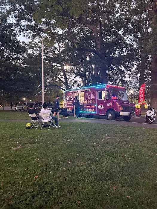 El Rey del Sabor Food Truck Picture 1