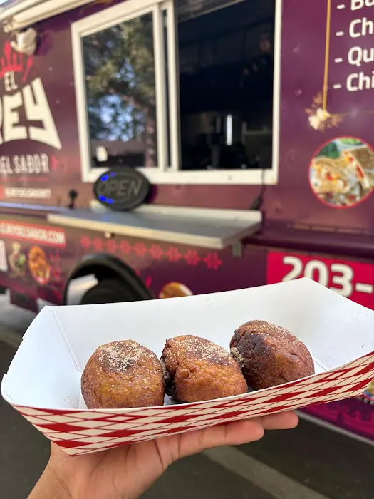 El Rey del Sabor Food Truck Picture 2