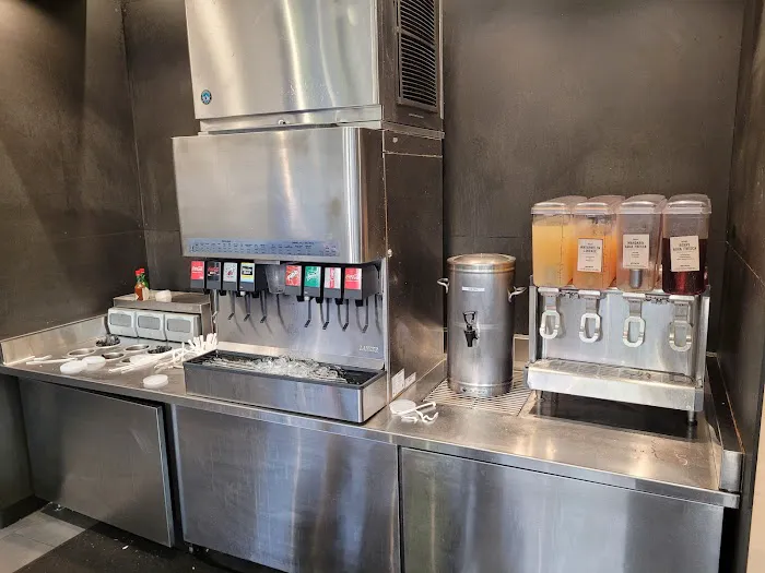 Chipotle Mexican Grill Picture 2