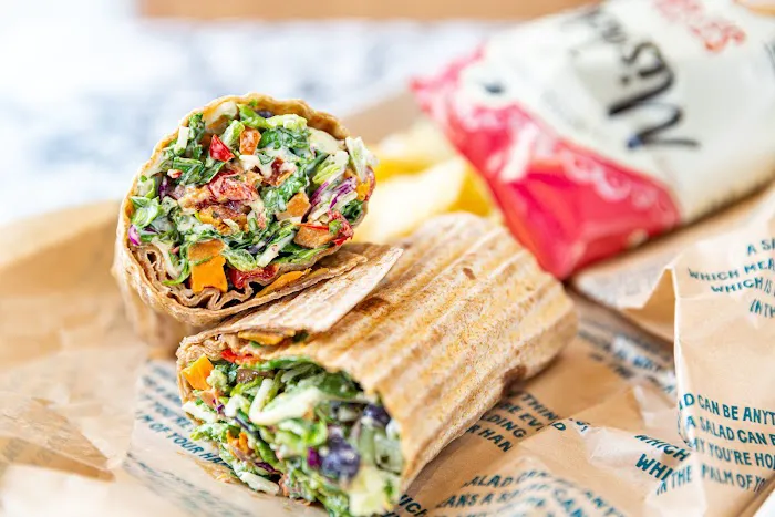 Chopt Creative Salad Co. Picture 7