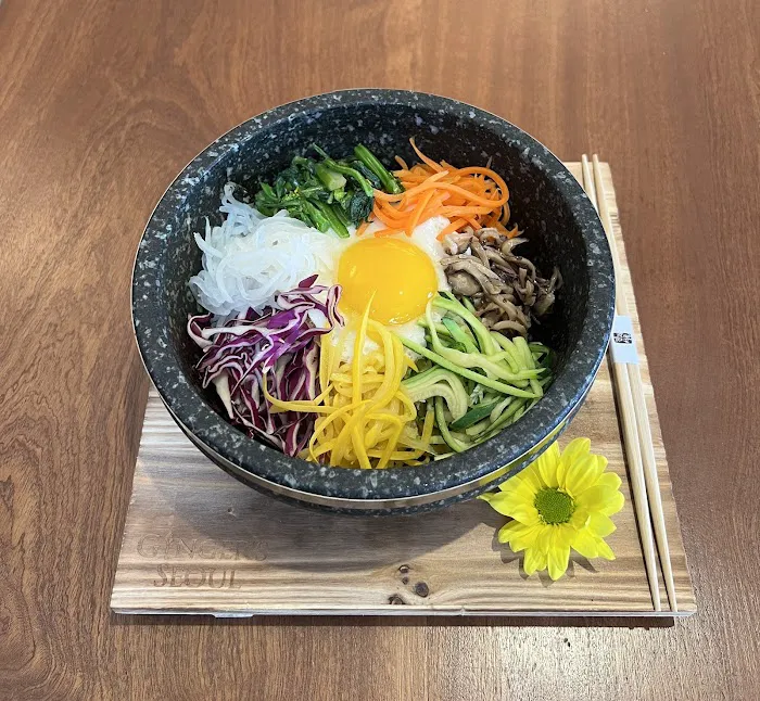 Ginger's Seoul Bar & Grill Picture 9