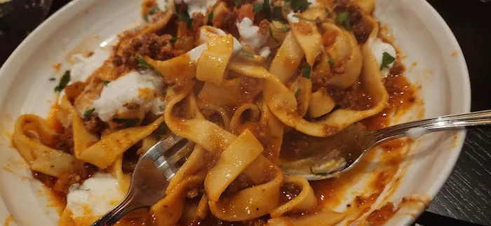 Sally's Apizza Picture 6