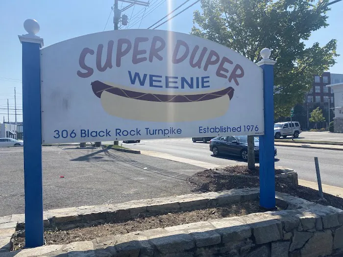 Super Duper Weenie Picture 4