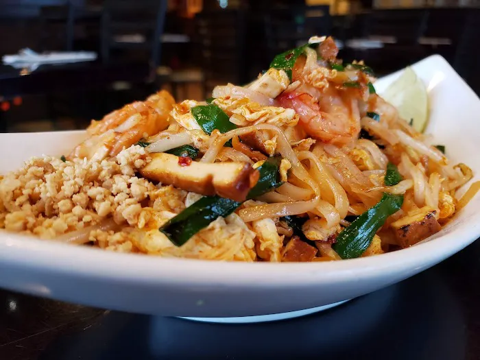 Sweet Basil Picture 9