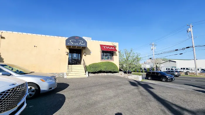 Sweet Basil Picture 2