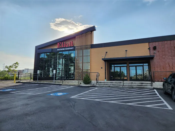 Elicit Brewing Co - Fairfield Picture 5