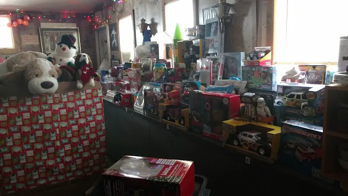 Mickey's Community Restaurant Picture 8