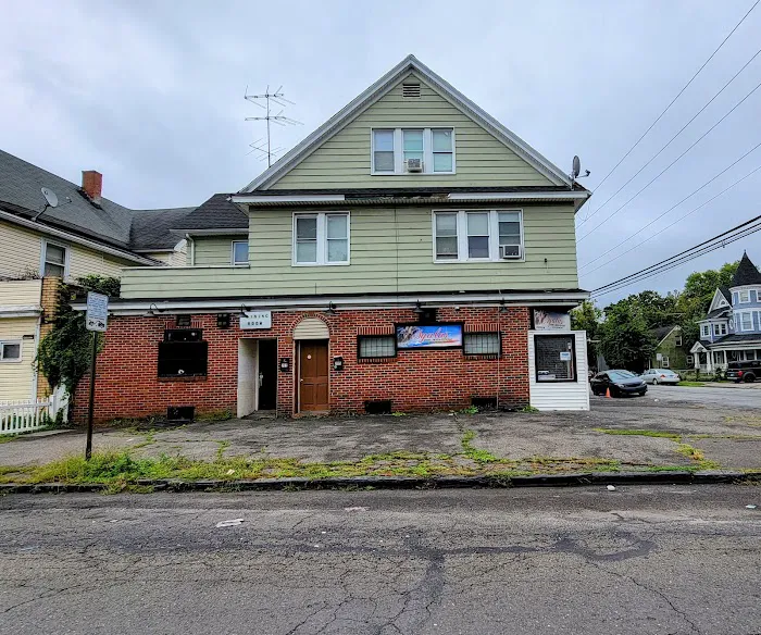 Ayala's Restaurant Picture 10