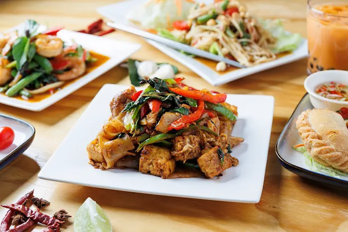 Ruuthai's Kitchen Picture 3