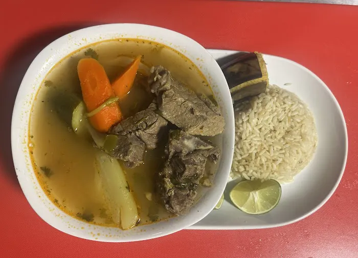 ISALIER RESTAURANT Picture 6