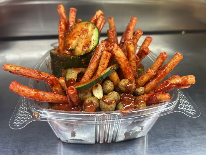 ISALIER RESTAURANT Picture 9