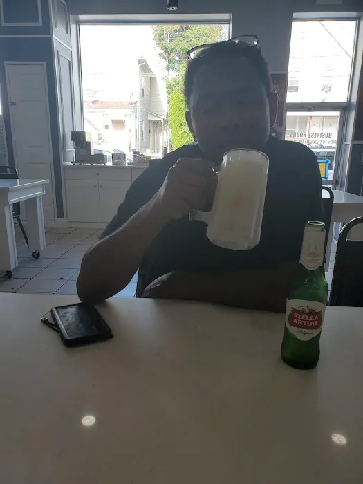 Rio Doce Luncheonette Picture 6