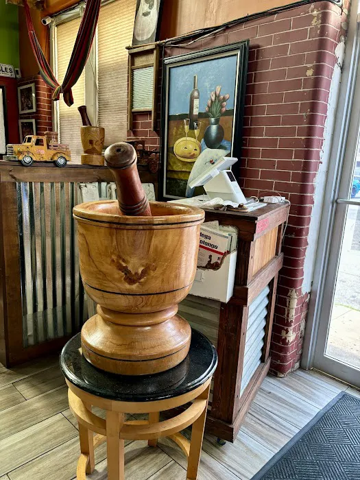 La Bodega Del Mofongo Restaurant Picture 5