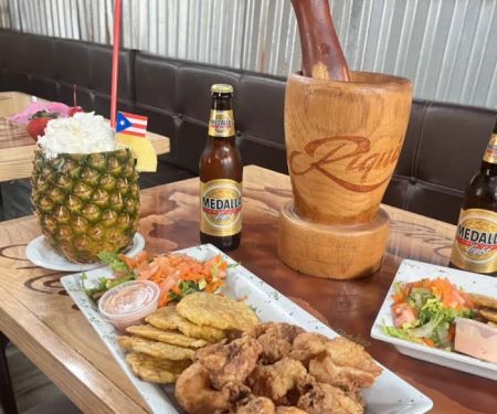 La Bodega Del Mofongo Restaurant