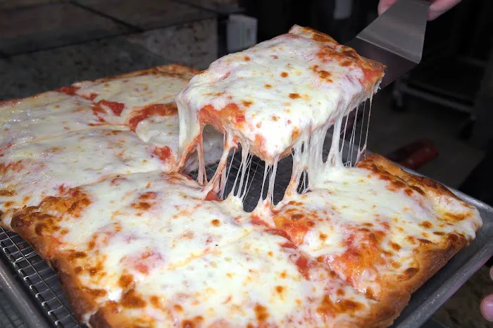 Gino's of East Norwich Picture 8