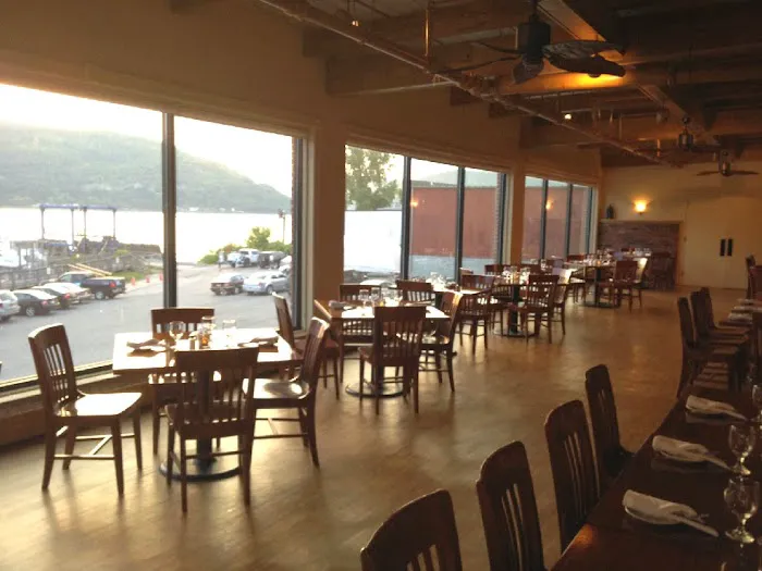 Harbor at Charles Point Picture 2