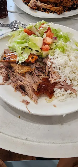 Yoli's Restaurant Picture 1