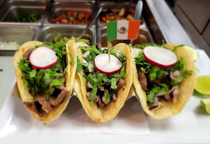 VIVA MEXICO Bar and restaurant Picture 8