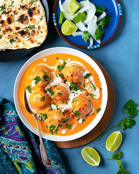 Nila/Ruchi of India Picture 5