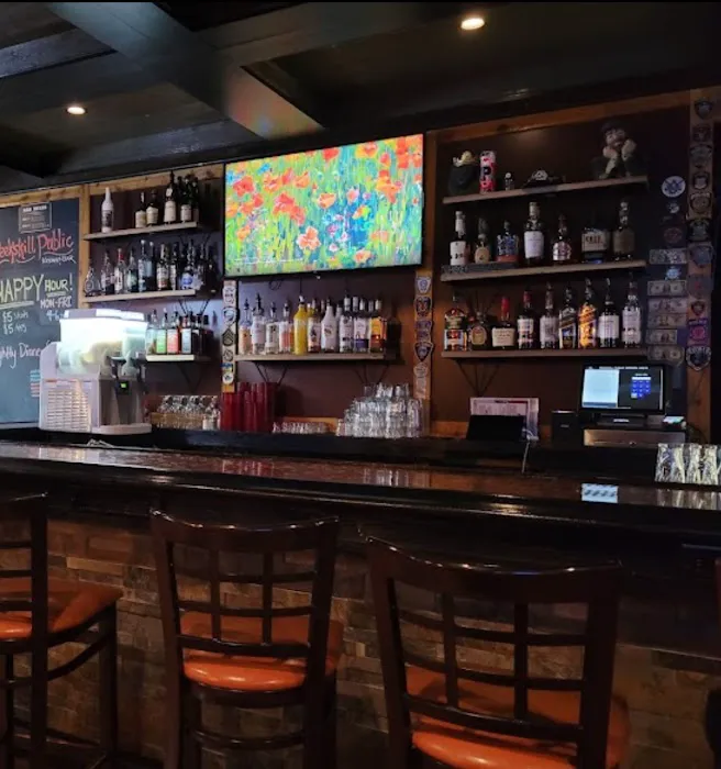 Peekskill Public Bar & Grill Picture 9