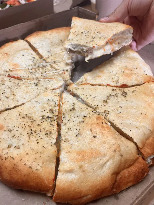 Roman's Pizza Picture 2