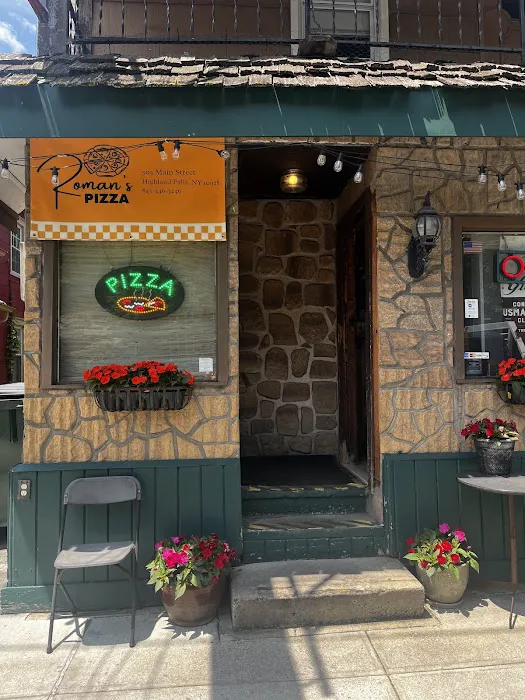 Roman's Pizza Picture 4