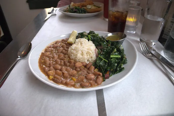 Dolly's Restaurant Picture 1