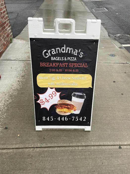 Grandma's Bagels & Pizza Picture 10