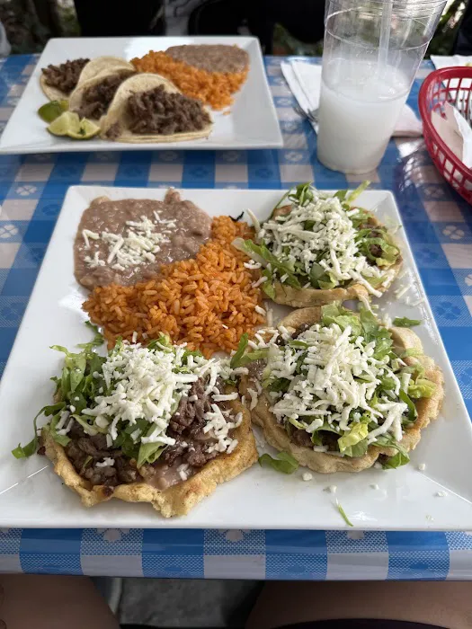 Cielito Lindo Mexican Restaurant Picture 1