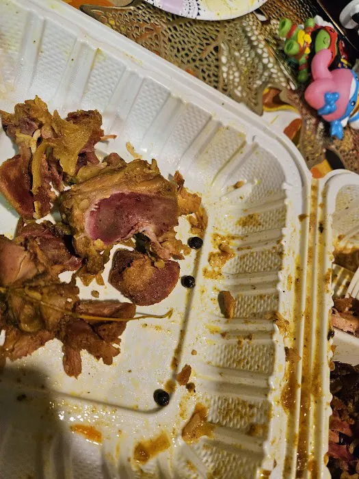 Yaadstyle Jerkhouse Picture 2