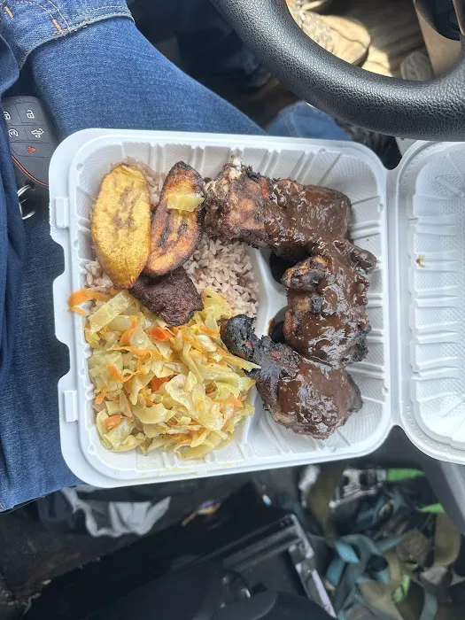 Yaadstyle Jerkhouse Picture 9