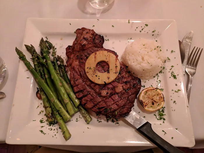 Leo's Italian Restaurant & Pizzeria Cornwall Picture 2