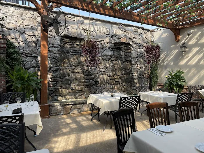 PortuCale Restaurant & Bar Picture 8