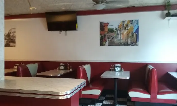 Gerald's Alta Mar Restaurant Picture 5